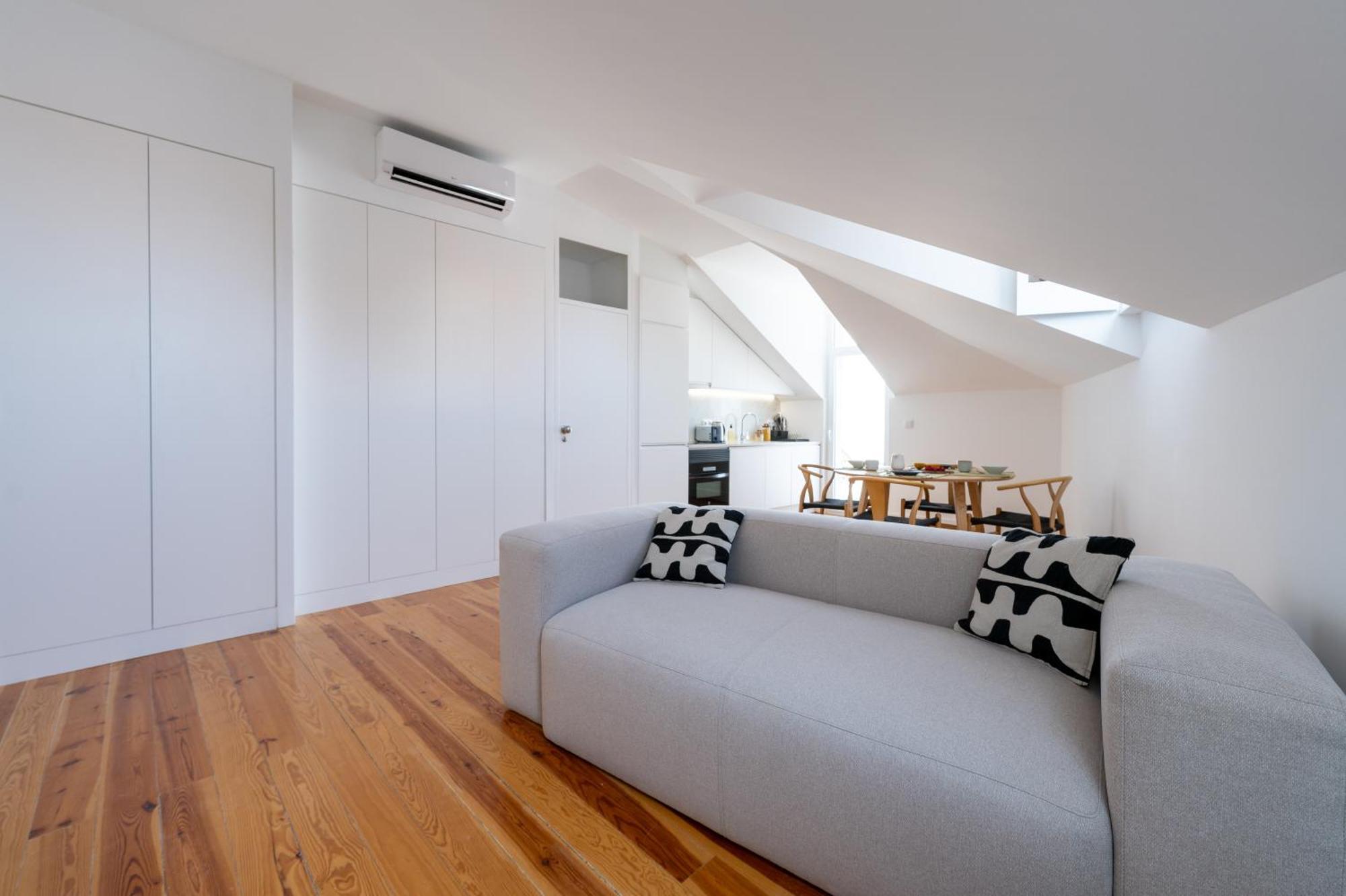 Sunny By Soulplaces Apartamento