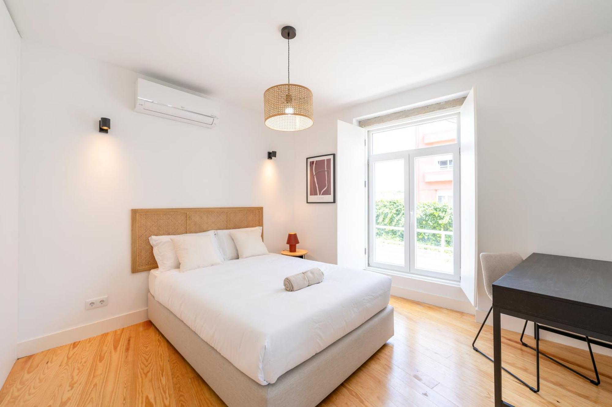 Sunny By Soulplaces Apartamento *