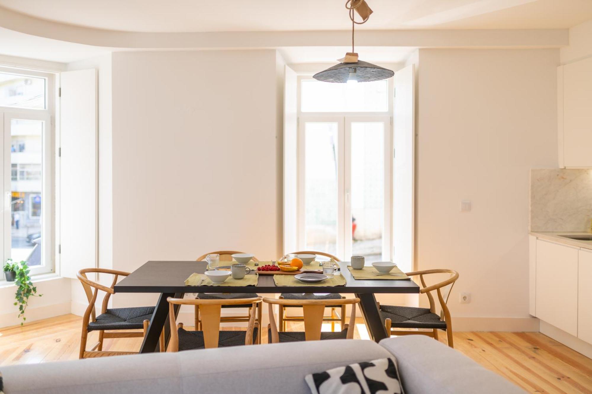 Sunny By Soulplaces Apartamento